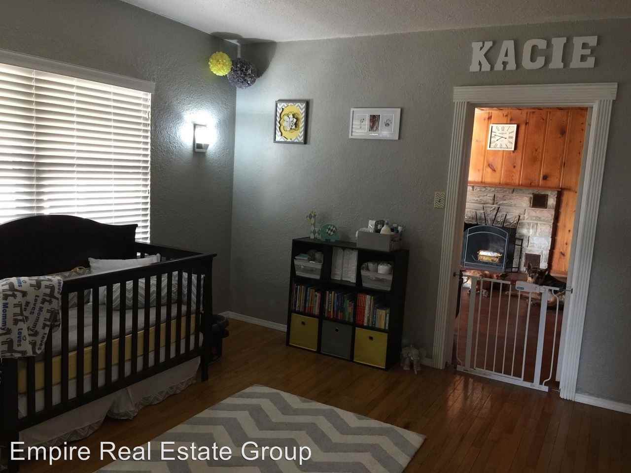 207 W Ave B - Photo 2 of 12