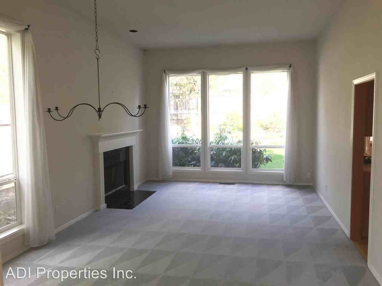 4875 Hastings Dr - Photo 2 of 21