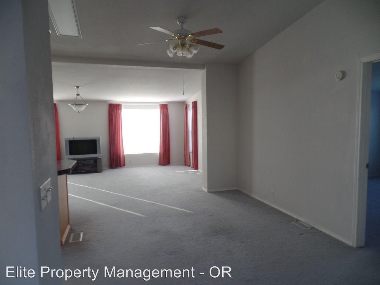 28396 Irish Bend Rd - Photo 2 of 18