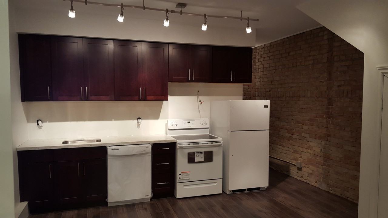 589 Annette Street #A