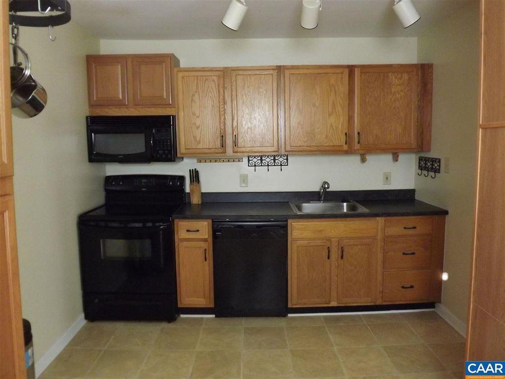 1244 Villa Lane #F - Photo 3 of 12