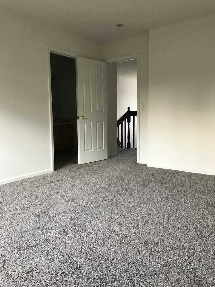 1349 Nicholas Drive - Photo 4 of 8