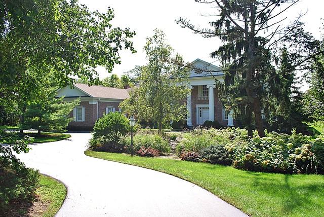 31W165 Grove Pl - Photo 3 of 27