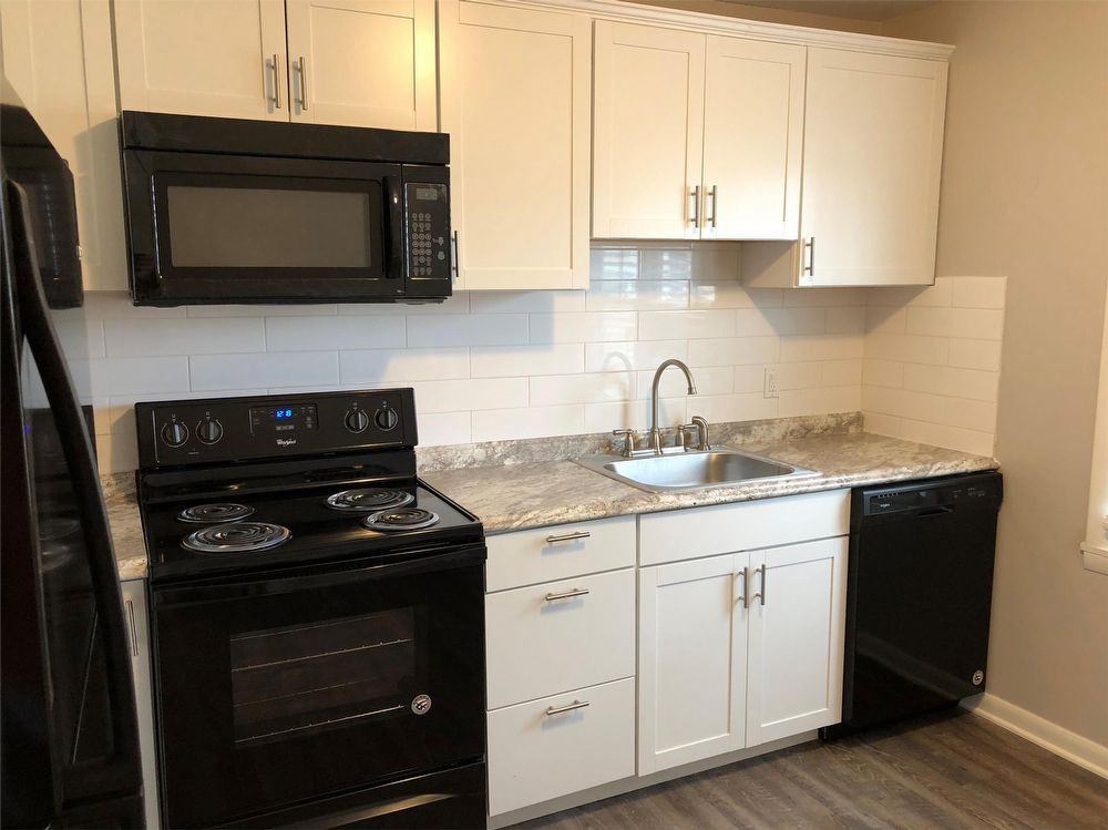 9505 E 62nd St - Photo 2 of 12