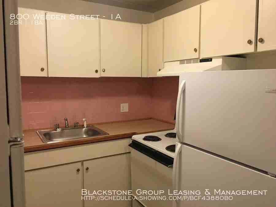 800 Weeden St #1A - Photo 2 of 8