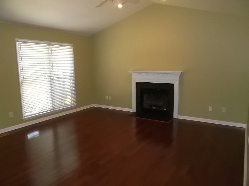 2912 Enson Pl - Photo 2 of 12