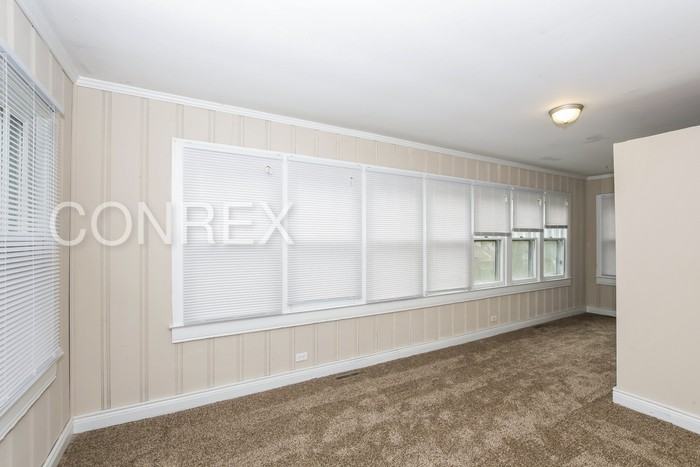 409 Rose Hill St - Photo 2 of 8