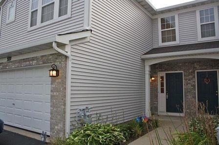 3271 Ronan Dr - Photo 2 of 19