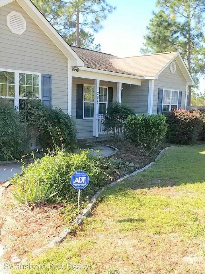 208 Brians Woods Rd - Photo 2 of 10