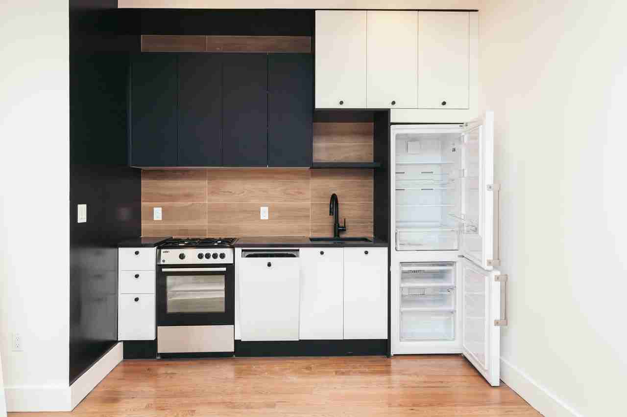 406 Cornelia Street #12LL