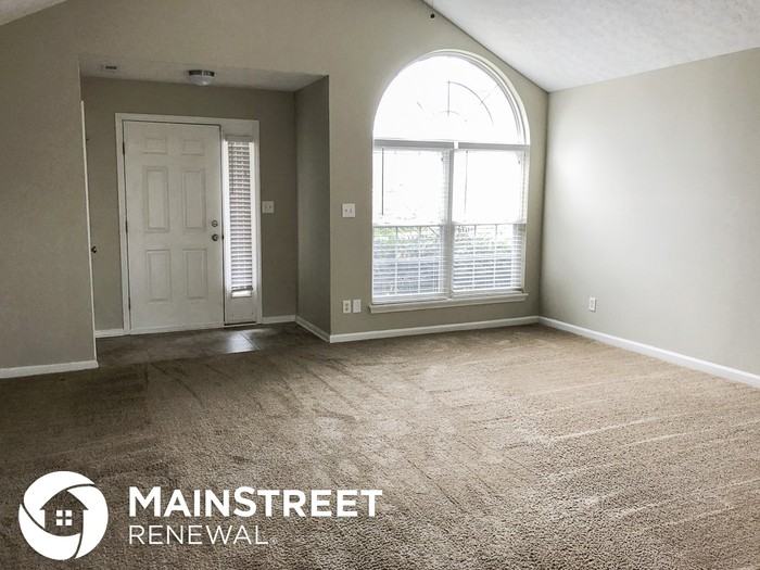 1822 Jefferson Ave - Photo 2 of 11