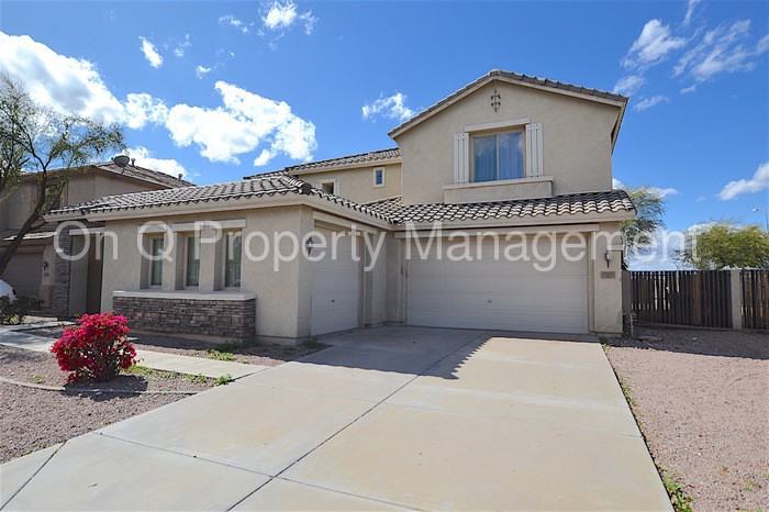 2560 S Dragoon Dr - Photo 2 of 31