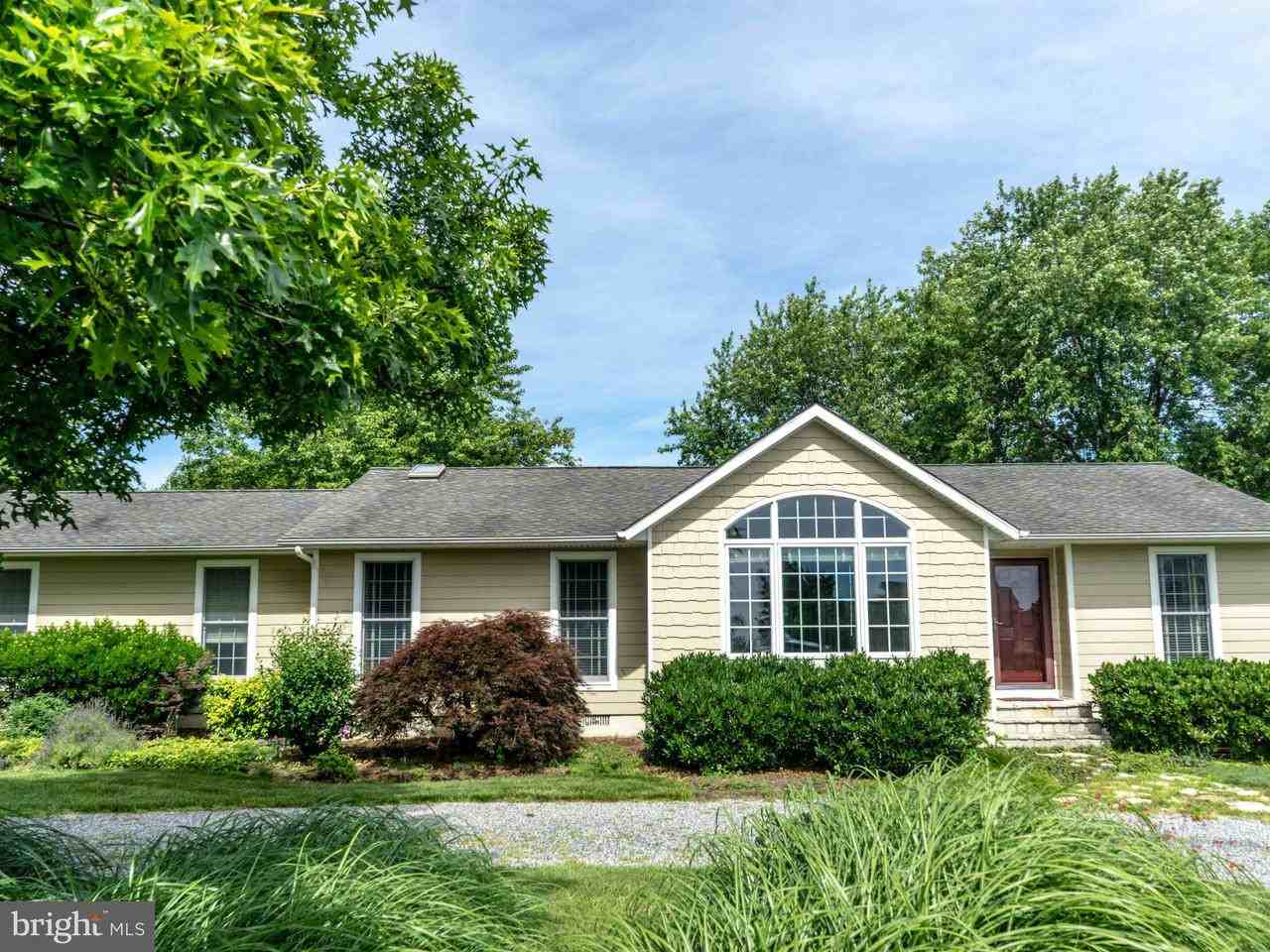 206 Prospect Bay Dr W - Photo 3 of 22