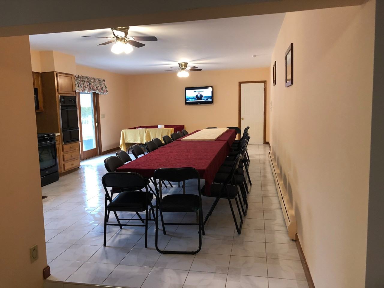 1 Sanders Dr - Photo 3 of 7