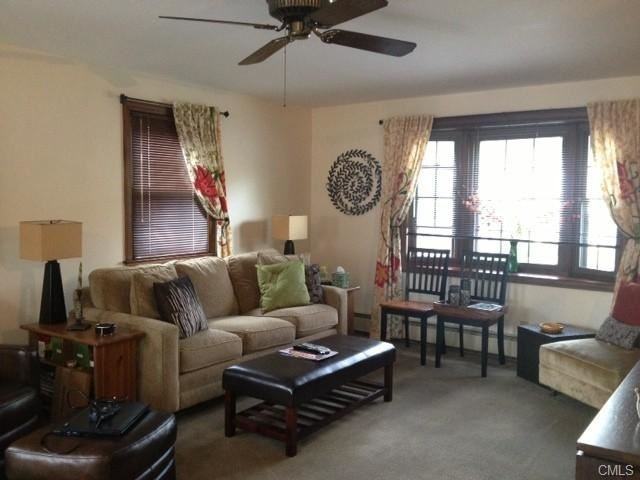 123 Woods End Rd - Photo 2 of 9