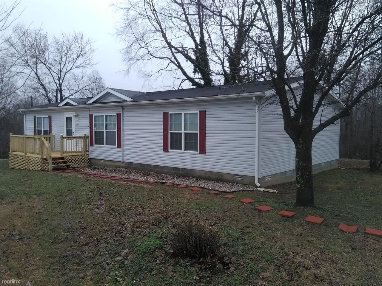 1075 Bird Rd - Photo 3 of 10