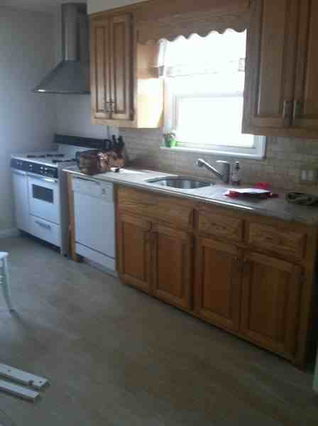 613 Kingston Ave - Photo 3 of 7