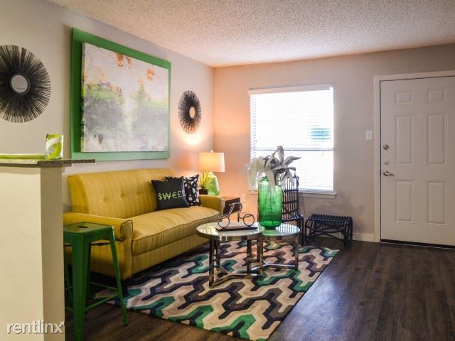 West Ave and Blanco Rd. - Photo 3 of 7