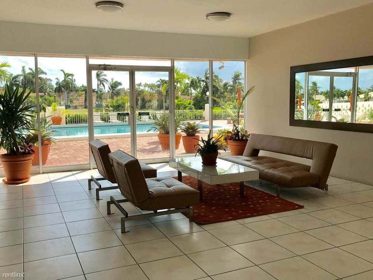 401 Golden Isles Dr - Photo 2 of 10