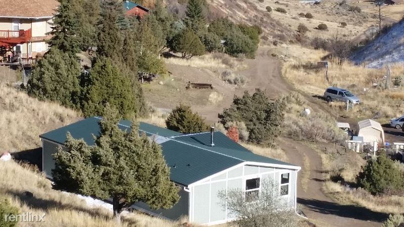 27 Leo Ln - Photo 3 of 16