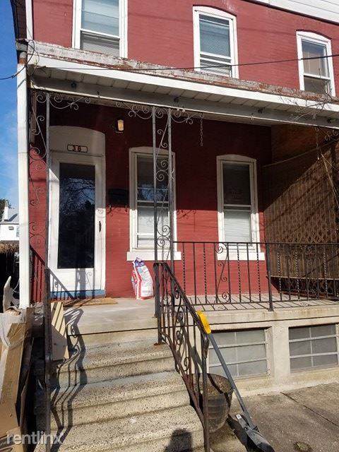 38 Dresden Ave - Photo 2 of 14