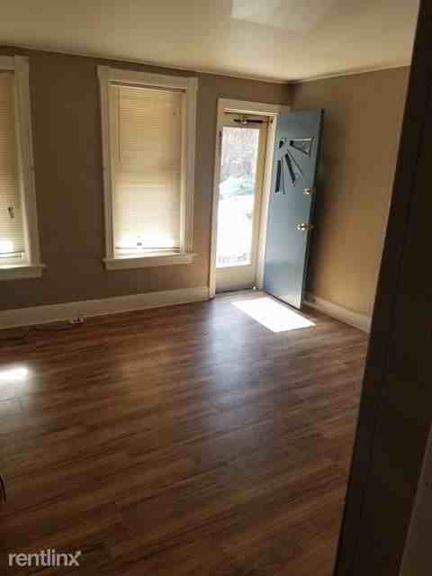 38 Dresden Ave - Photo 3 of 14