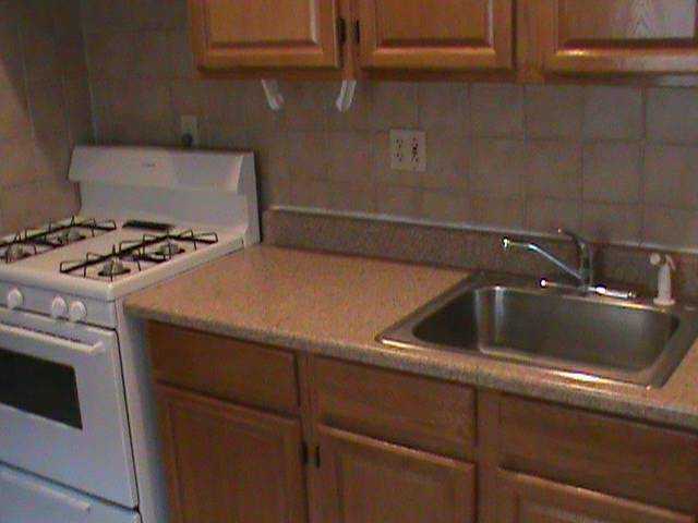 2221 W 5th St #2R - Photo 2 of 10