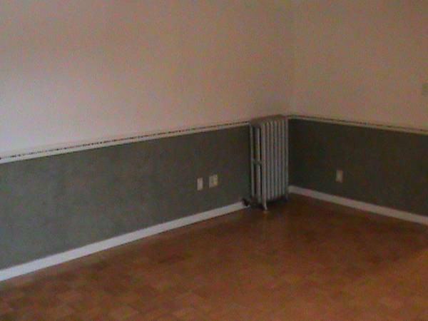 2221 W 5th St #2R - Photo 3 of 10