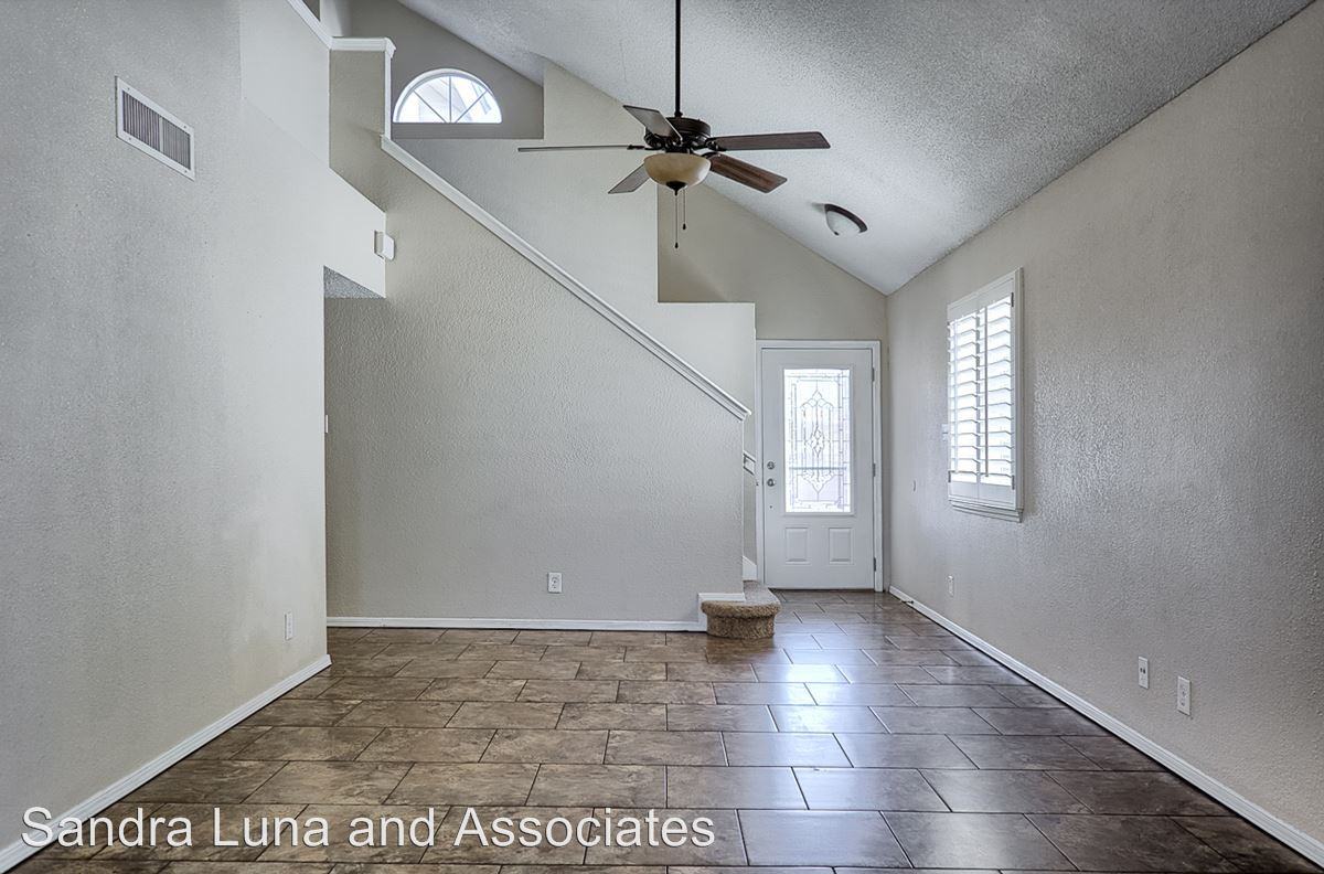2512 Tierra Negra Dr - Photo 3 of 17