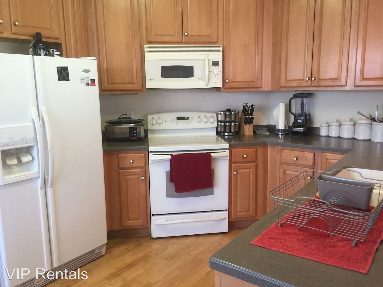 4127 San Marco Dr - Photo 3 of 15
