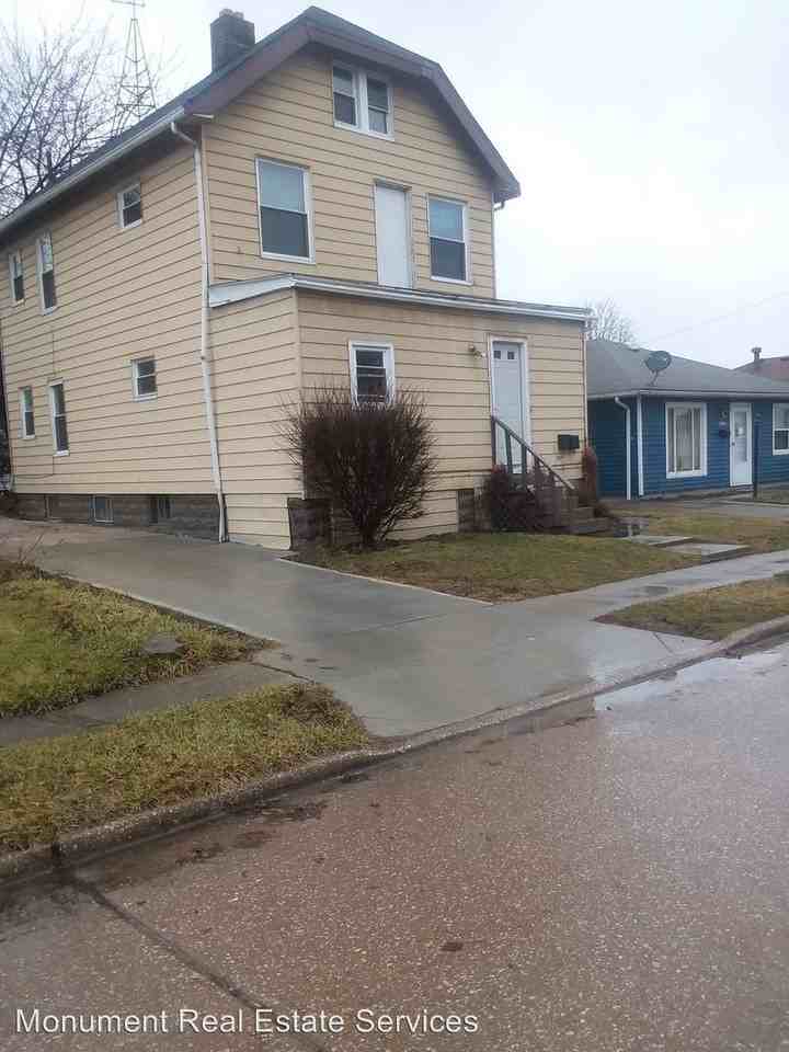 3992 E 26th St. - Photo 2 of 10