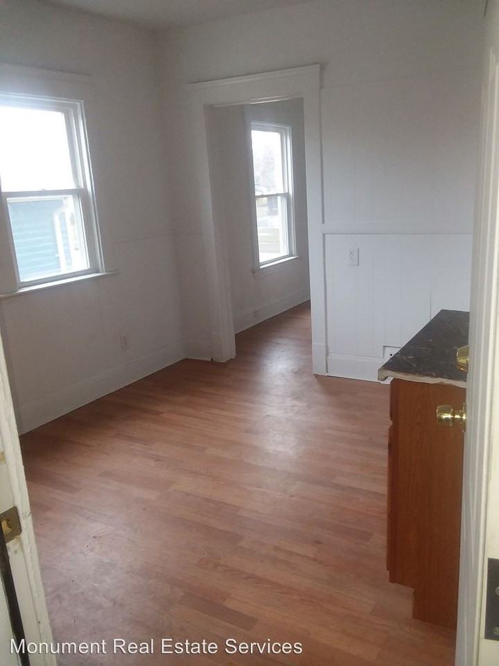 3992 E 26th St. - Photo 3 of 10