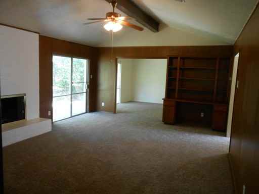 6908 Sandalwood Ln - Photo 2 of 7