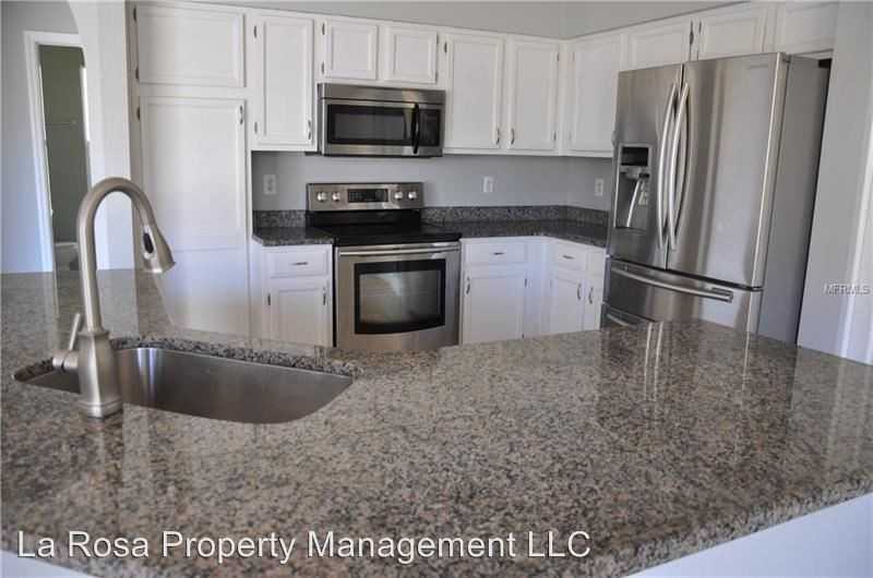 1343 Caladesi Dr - Photo 3 of 4