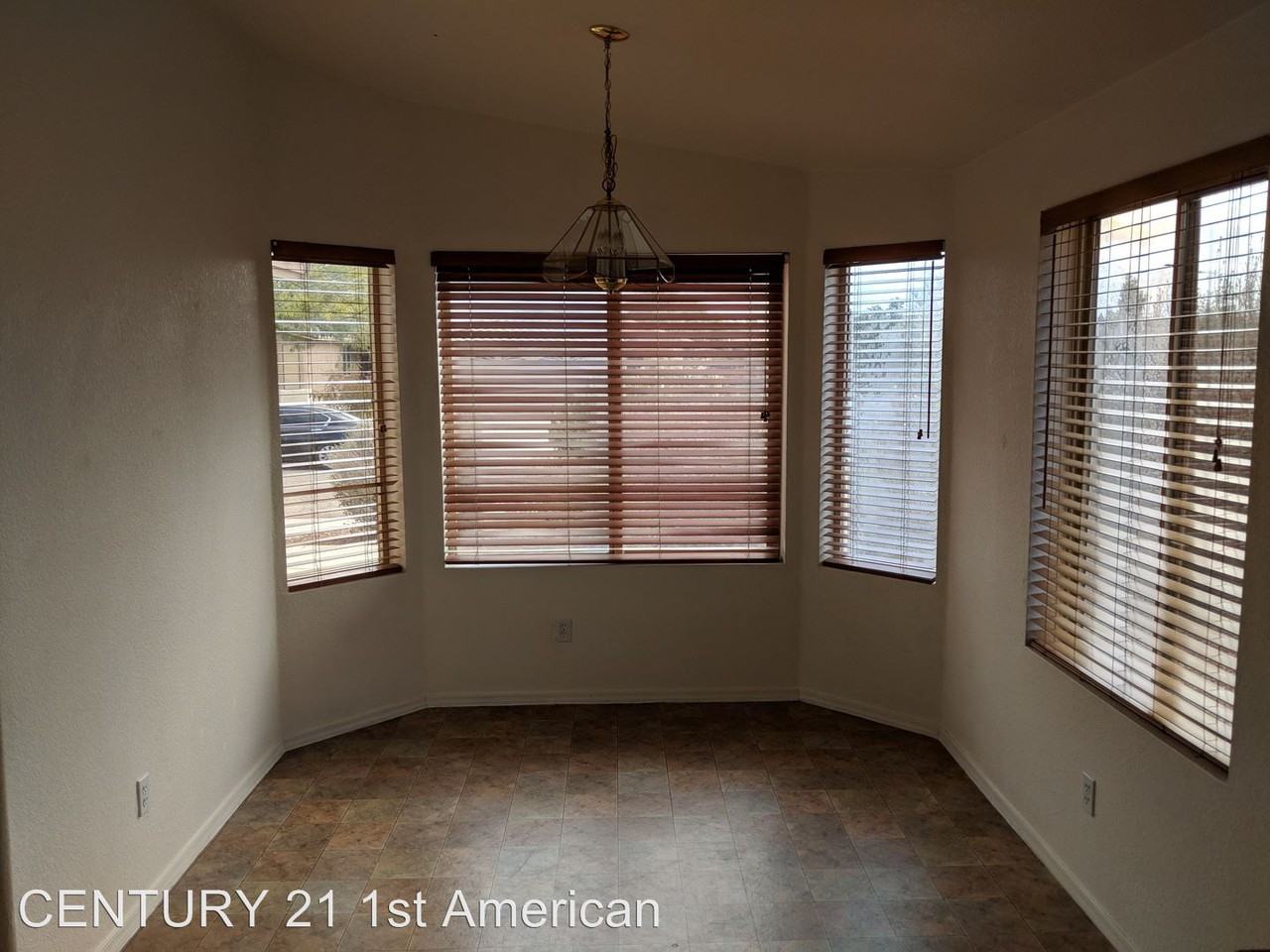 8849 N Majestic Mountain Dr - Photo 3 of 25