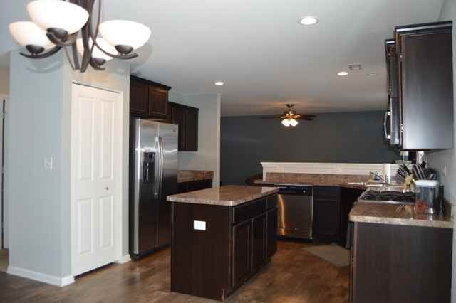 697 Catamaran Cir - Photo 3 of 26