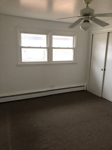 13939 S School St #3 - Photo 3 of 9