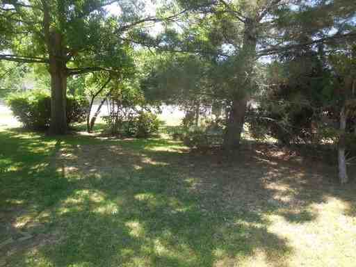8006 Hunnicut Rd - Photo 2 of 21