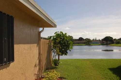 8250 NW 98th Ave - Photo 2 of 8