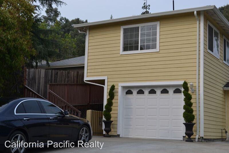 1391 Juanita Dr - Photo 2 of 15