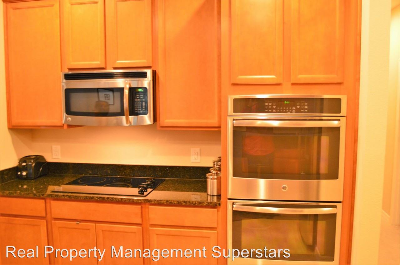 10035 Sevington St - Photo 2 of 14