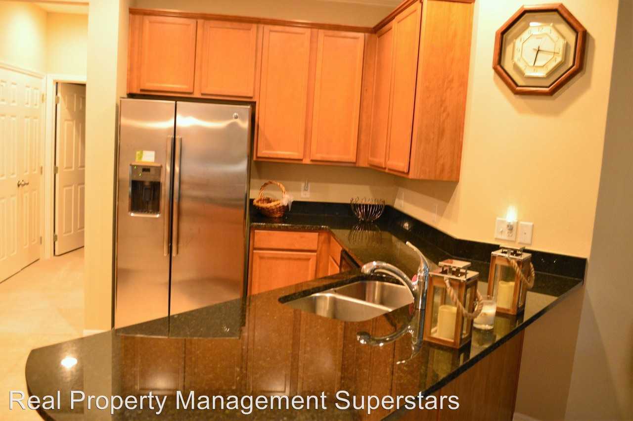 10035 Sevington St - Photo 3 of 14