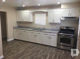 1104 W Cedar St - Photo 2 of 8