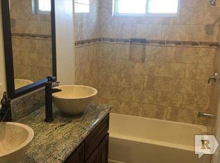 1104 W Cedar St - Photo 3 of 8