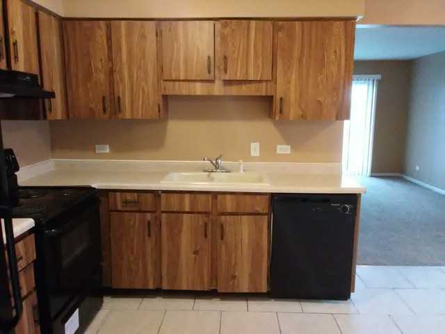 2604 State St #2A - Photo 3 of 10