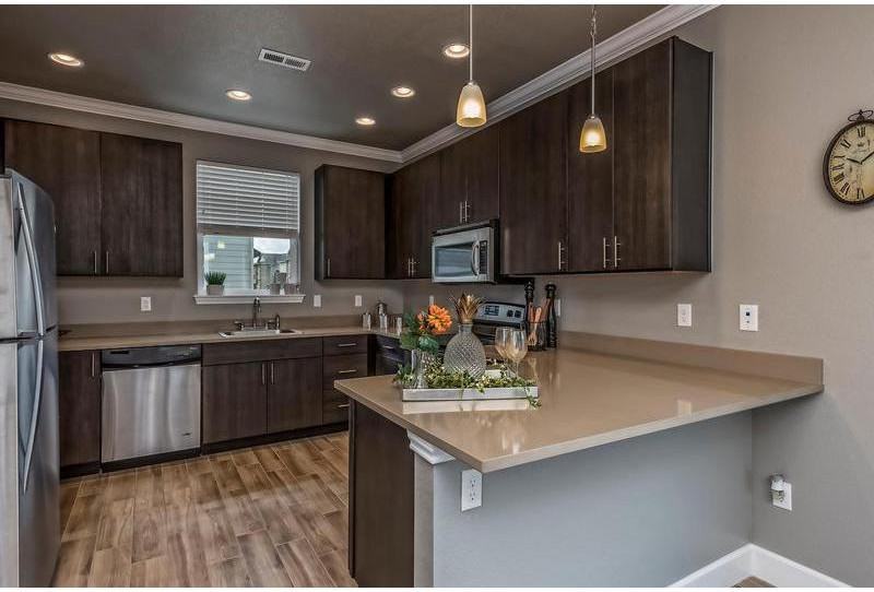 Willow Point Townhomes - Photo 3 of 19