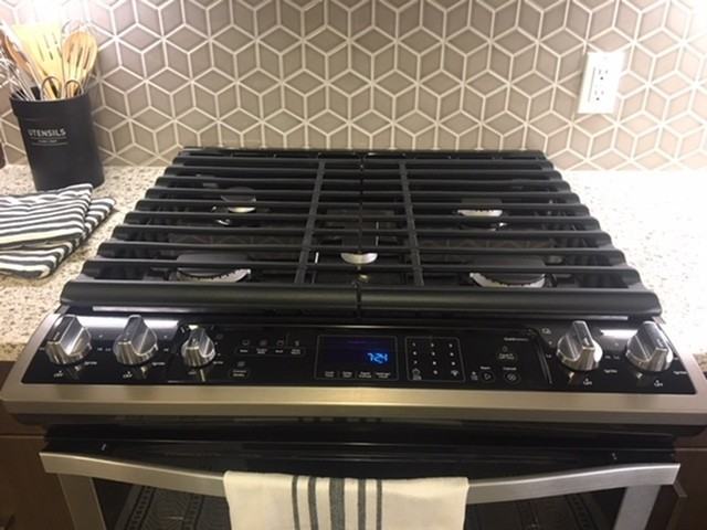 RIZE Irvine Apartments - Photo 3 of 22