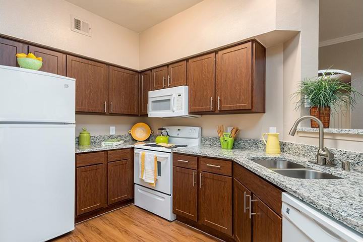 Rancho Palisades - Photo 2 of 15