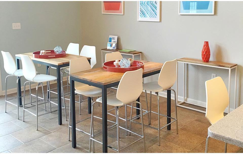 Hidden Lake Apartments - Photo 2 of 13