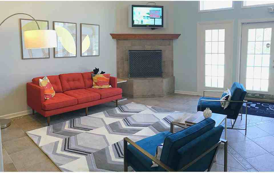 Hidden Lake Apartments - Photo 3 of 13